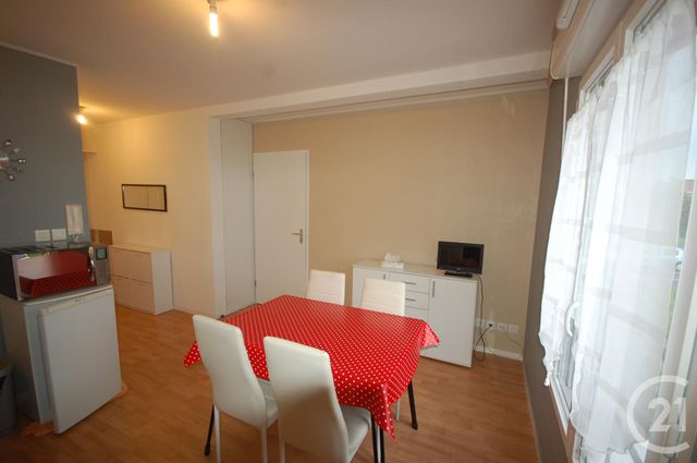 Appartement à louer - 2 pièces - 31.0 m2 - MAUBEUGE - 59 - NORD-PAS-DE-CALAIS - Century 21 Art-Home